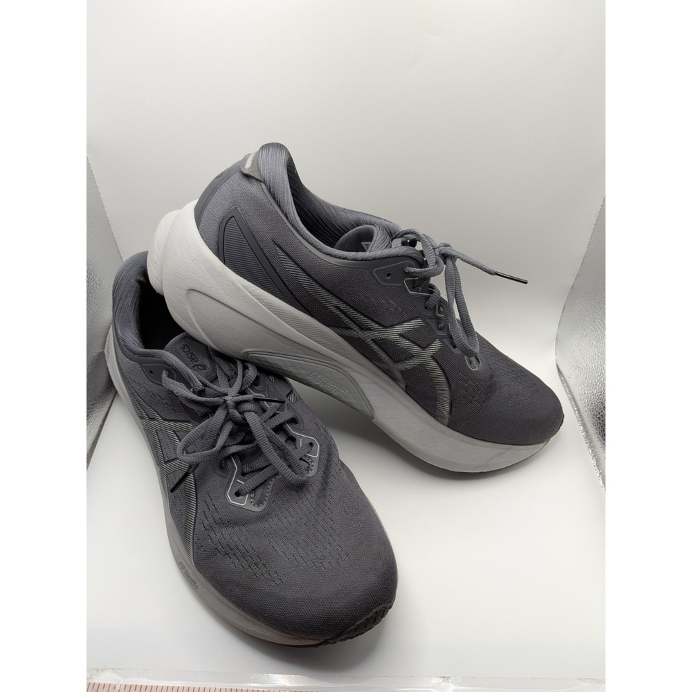 Asics Gel-Kayano 30 Mens Size 12.5 Wide Gray Running Shoes Sneaker 1011B685 Used